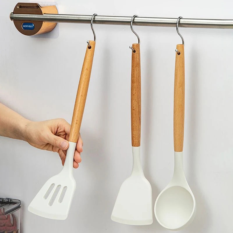 WoodGrip Spatula